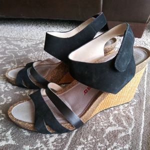 TSUBO WEDGE leather SANDALS